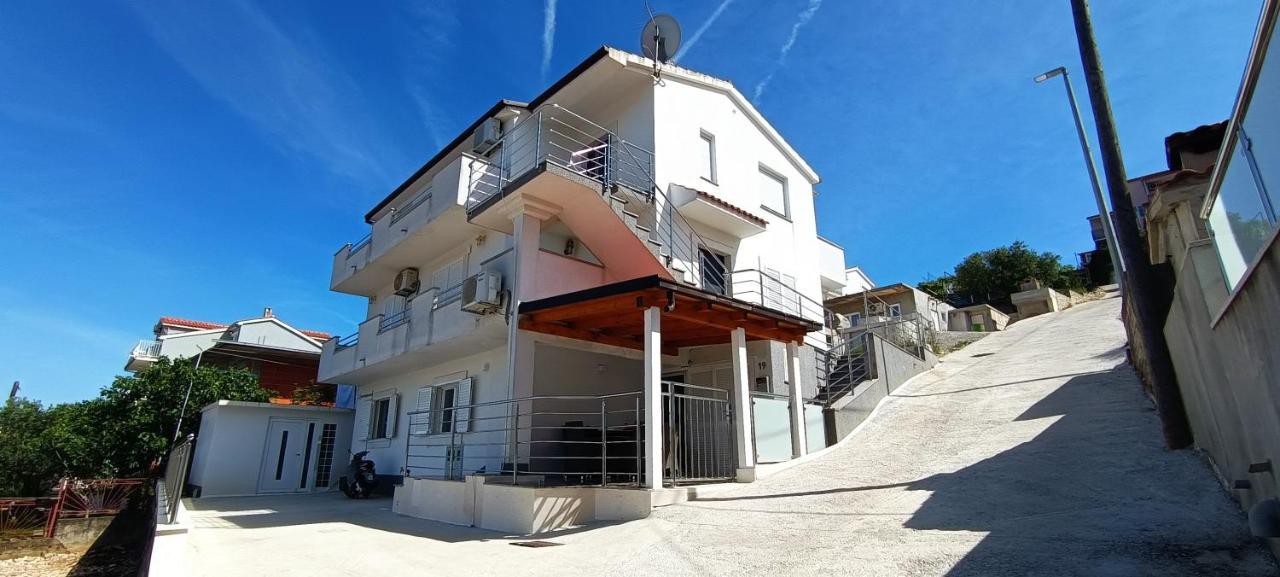 Apartman Renata & Apartman Maja تروغير المظهر الخارجي الصورة