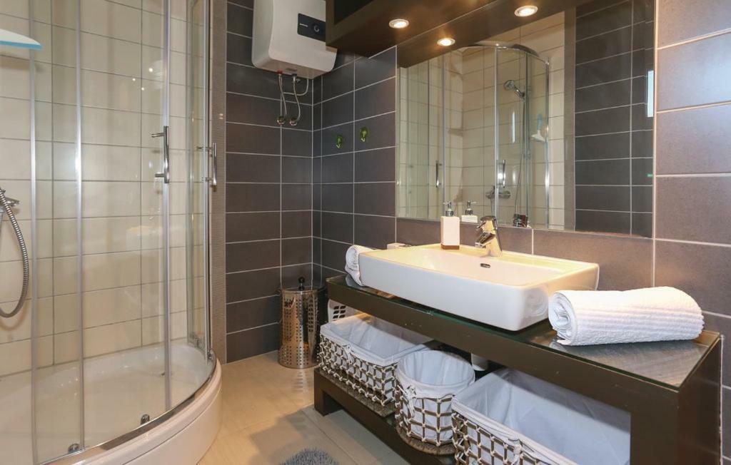 Apartman Renata & Apartman Maja تروغير المظهر الخارجي الصورة